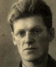 Закруткин В.А. Фото интернет-портала "Память народа", страница героя