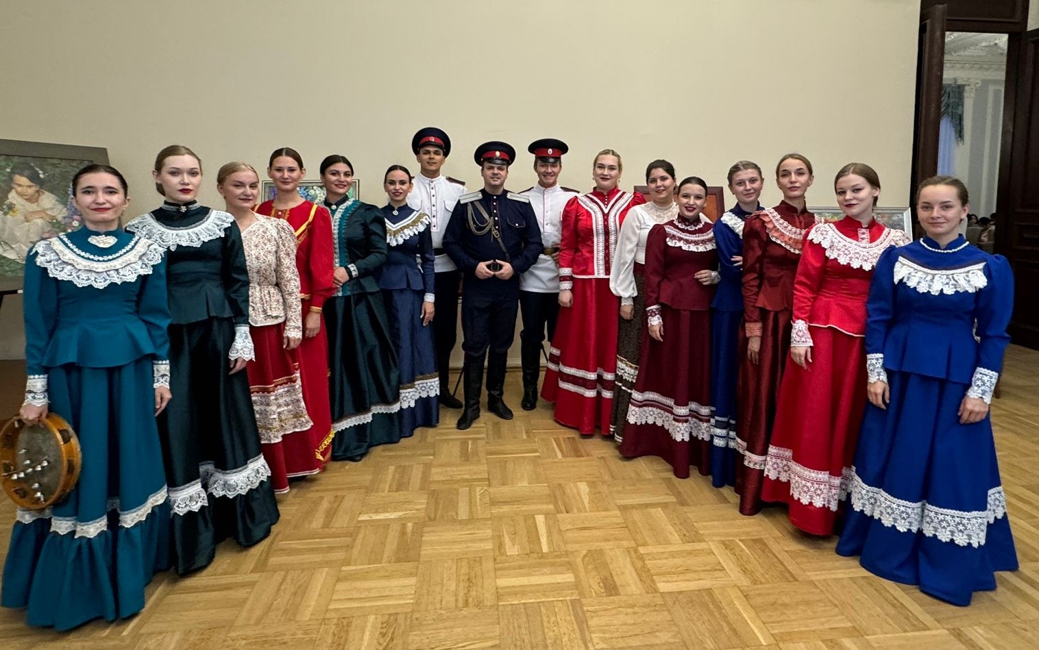 «Многоцветье русских песен»