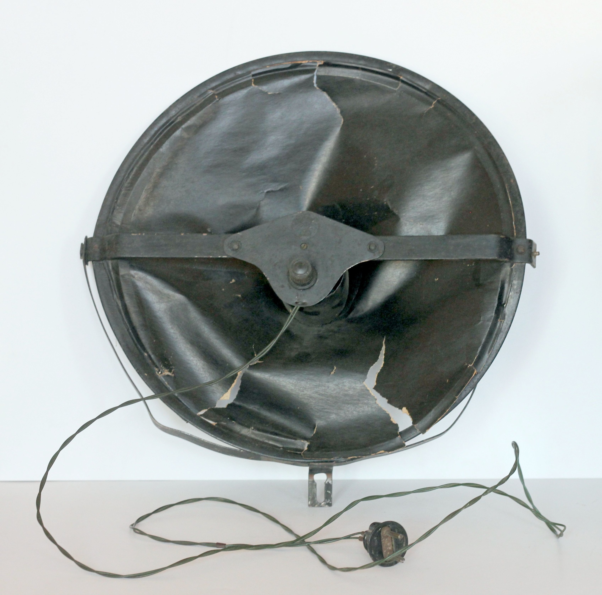 Радиоприемник (репродуктор). СССР, Москва. 1940-е гг.