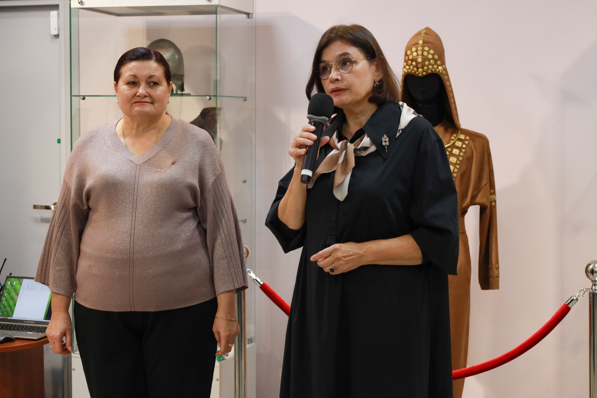 Открытие выставки «Сокровища древних курганов. Скифы и сарматы Донских степей» Открытие выставки «Сокровища древних курганов. Скифы и сарматы Донских степей»