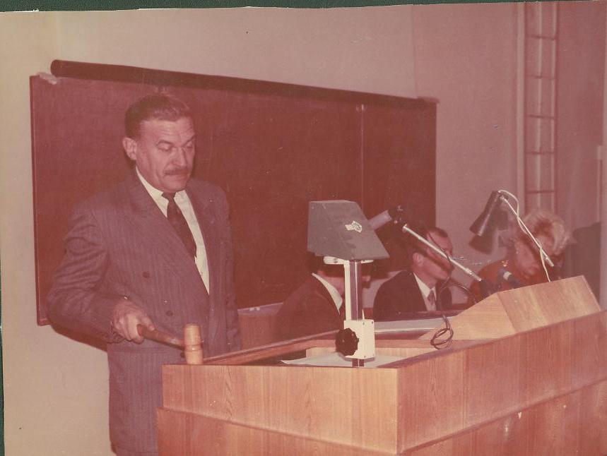 Фото «На аукционных торгах Фонда имущества г. Ростова-на-Дону» г. Ростов-на-Дону, 1992 г.