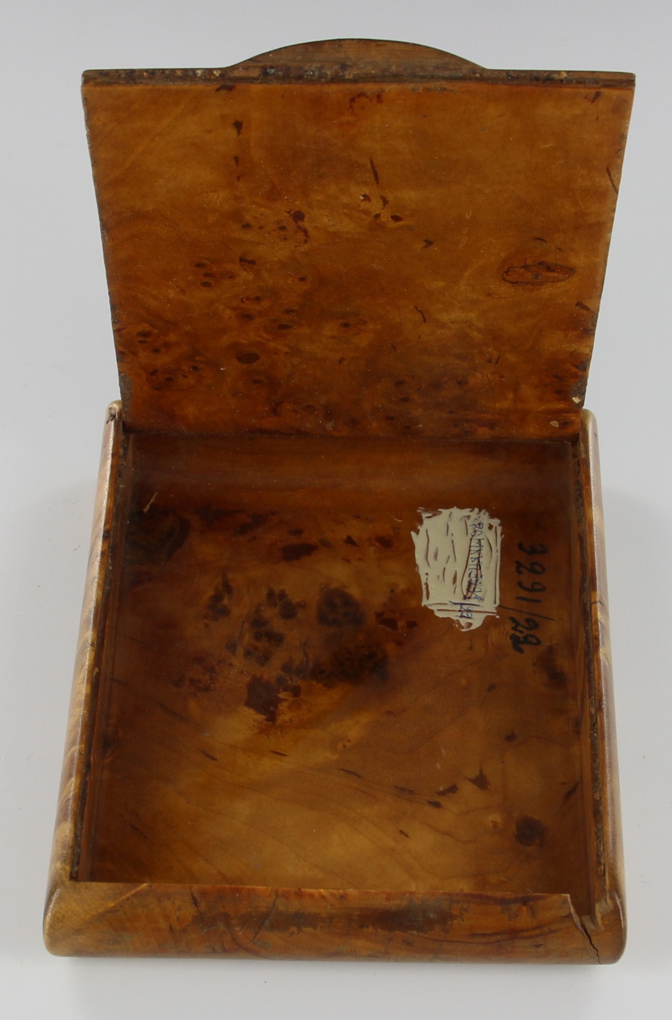 Портсигар деревянный, принадлежал генерал-майору Котенко С.М. СССР. 1930-1940-е годы