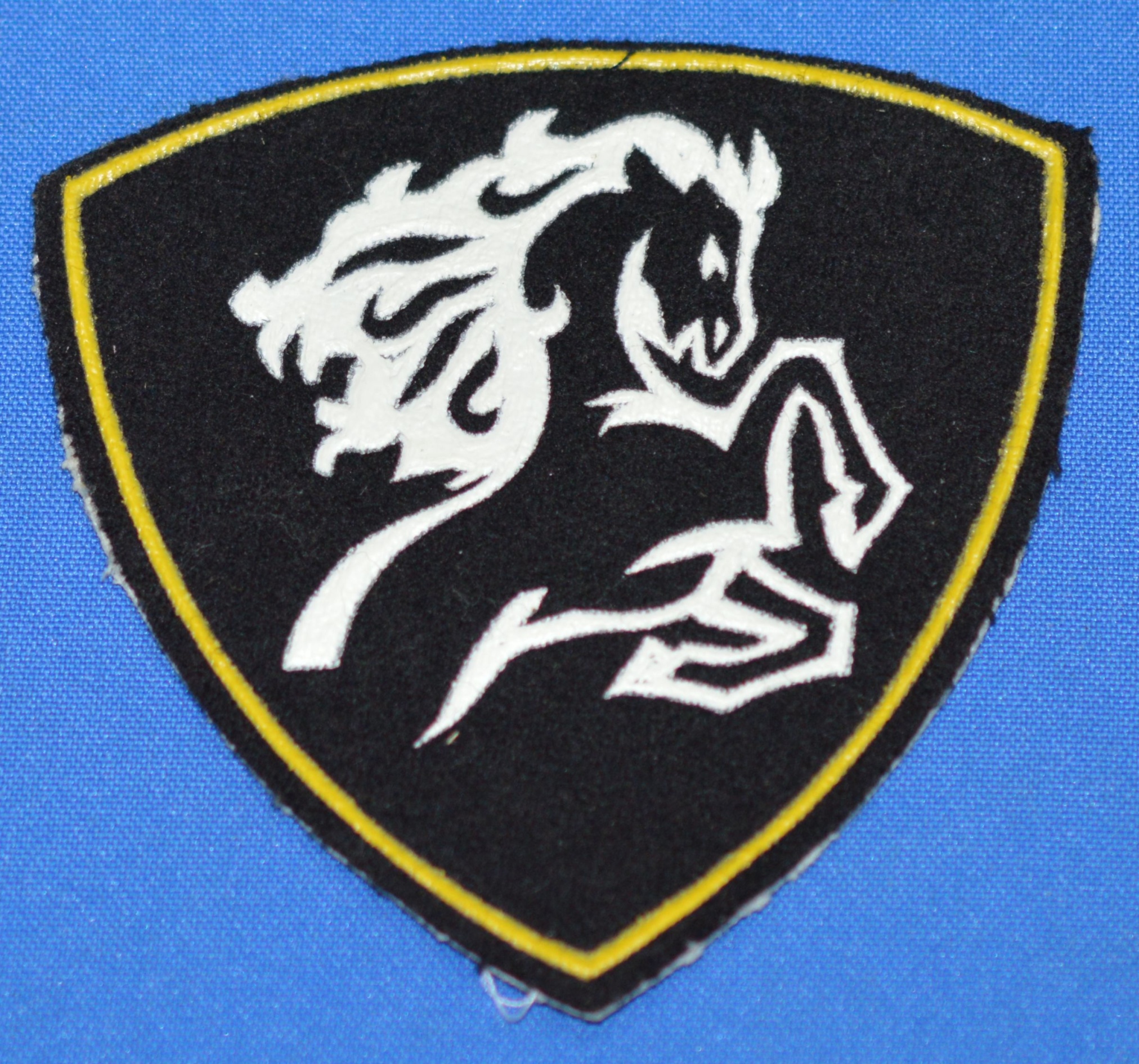 Шеврон нарукавный «Внутренние войска МВД СКВО». Россия. 1994-1996 гг.