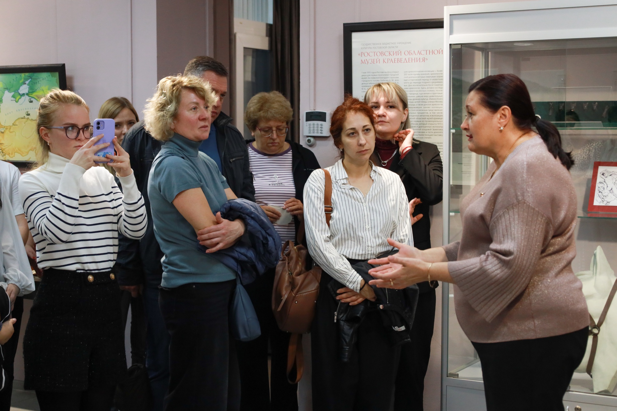 Открытие выставки «Сокровища древних курганов. Скифы и сарматы Донских степей» Открытие выставки «Сокровища древних курганов. Скифы и сарматы Донских степей»